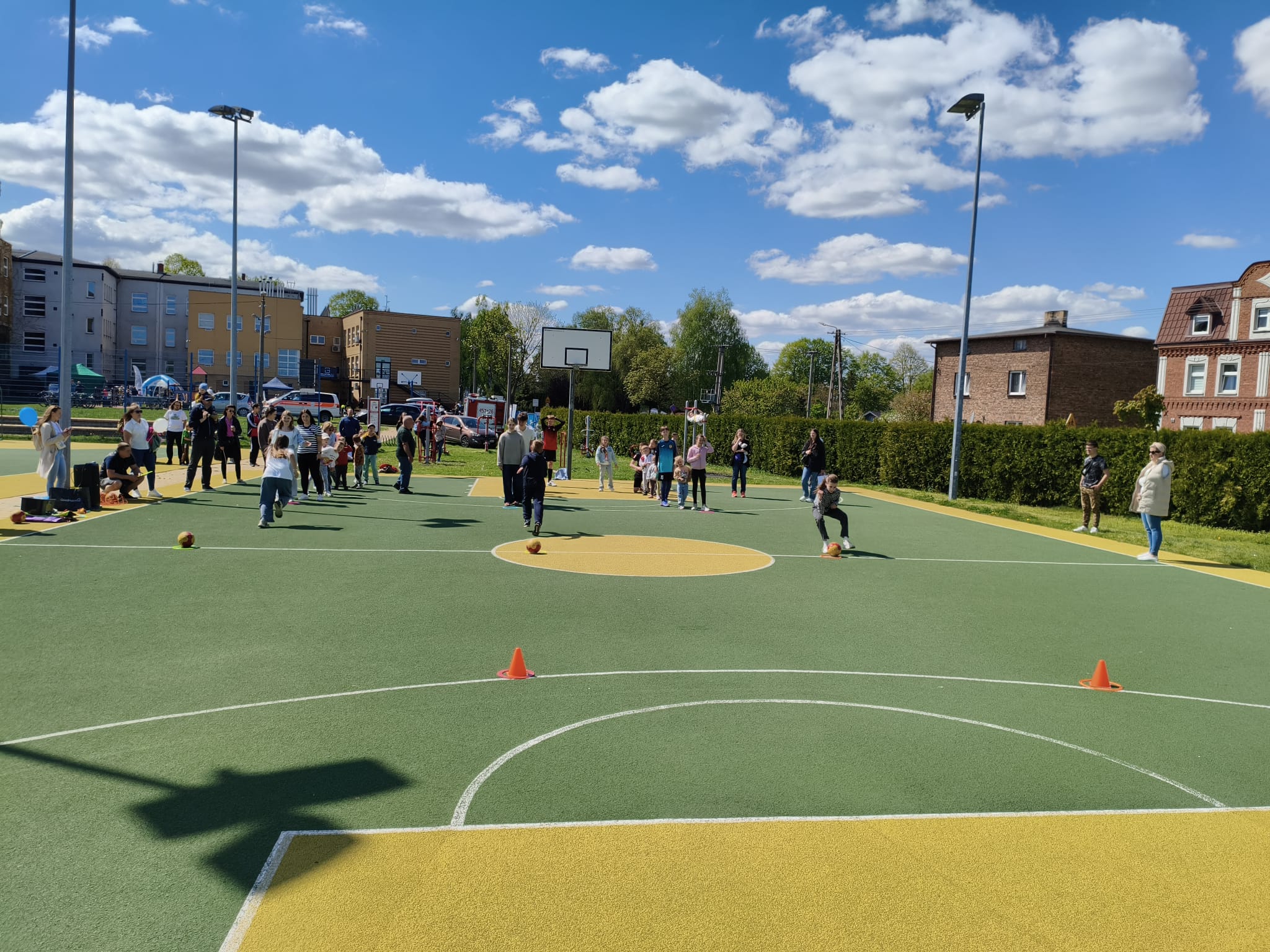 Atrakcje eventowe - bumper ball i gry zespołowe